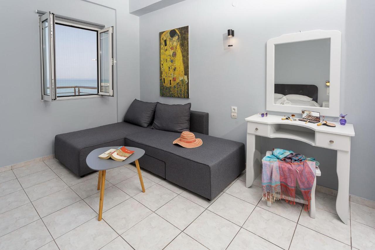 Sole Mare Seaside Apartments Goúvai Ngoại thất bức ảnh