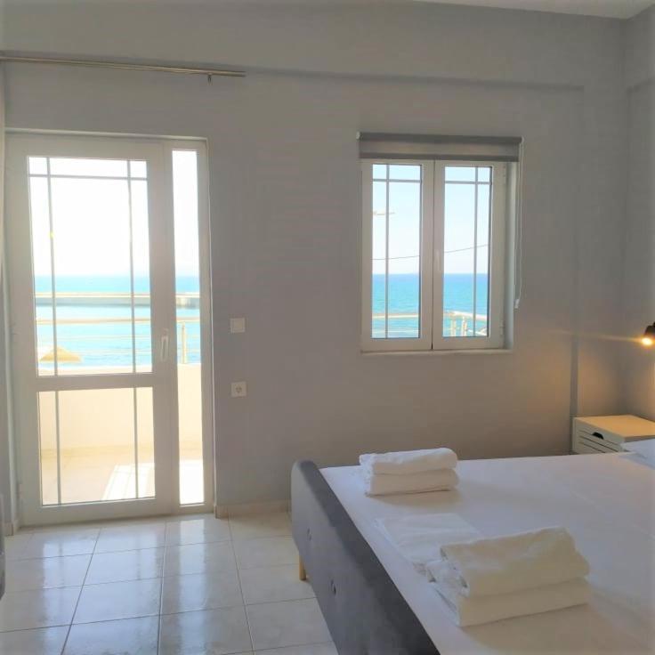 Sole Mare Seaside Apartments Goúvai Ngoại thất bức ảnh